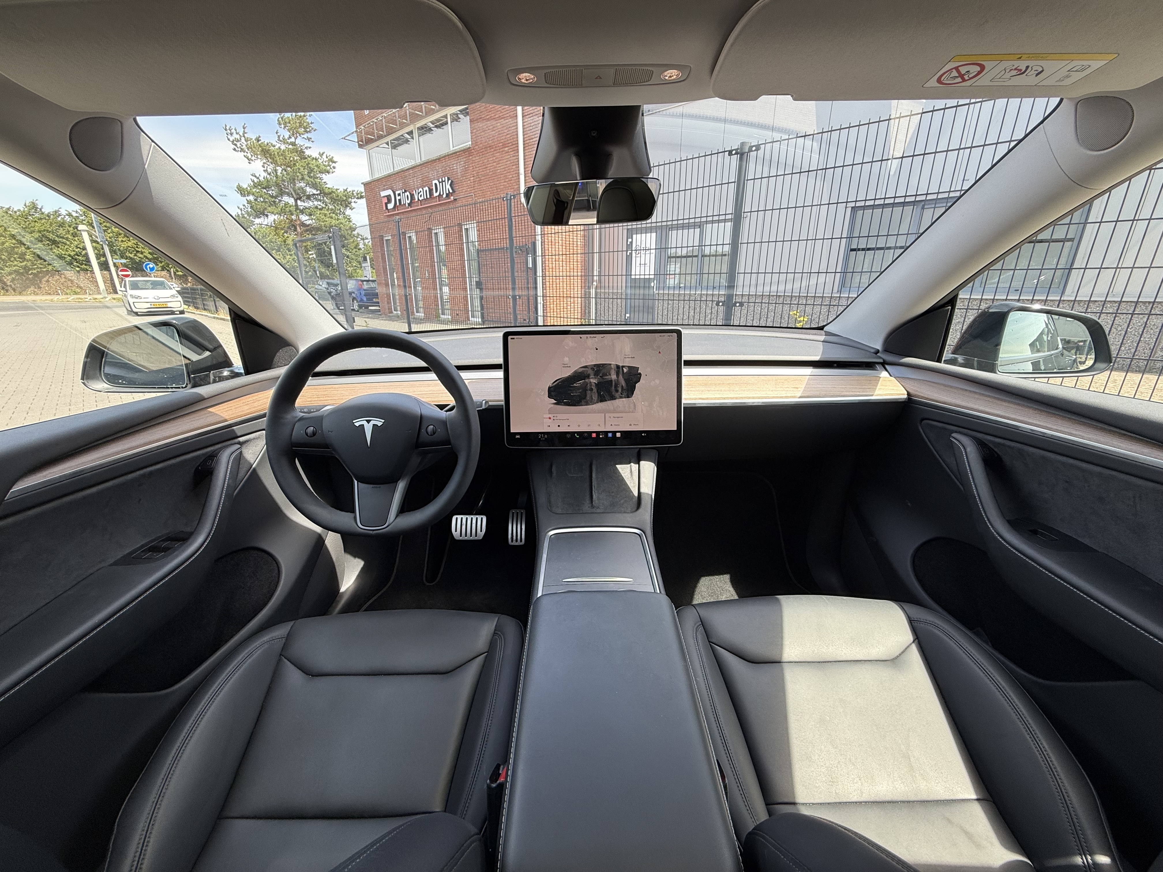 Tesla model Y AWD Dual Motor Performance | €2.000 Overnamebonus foto 5