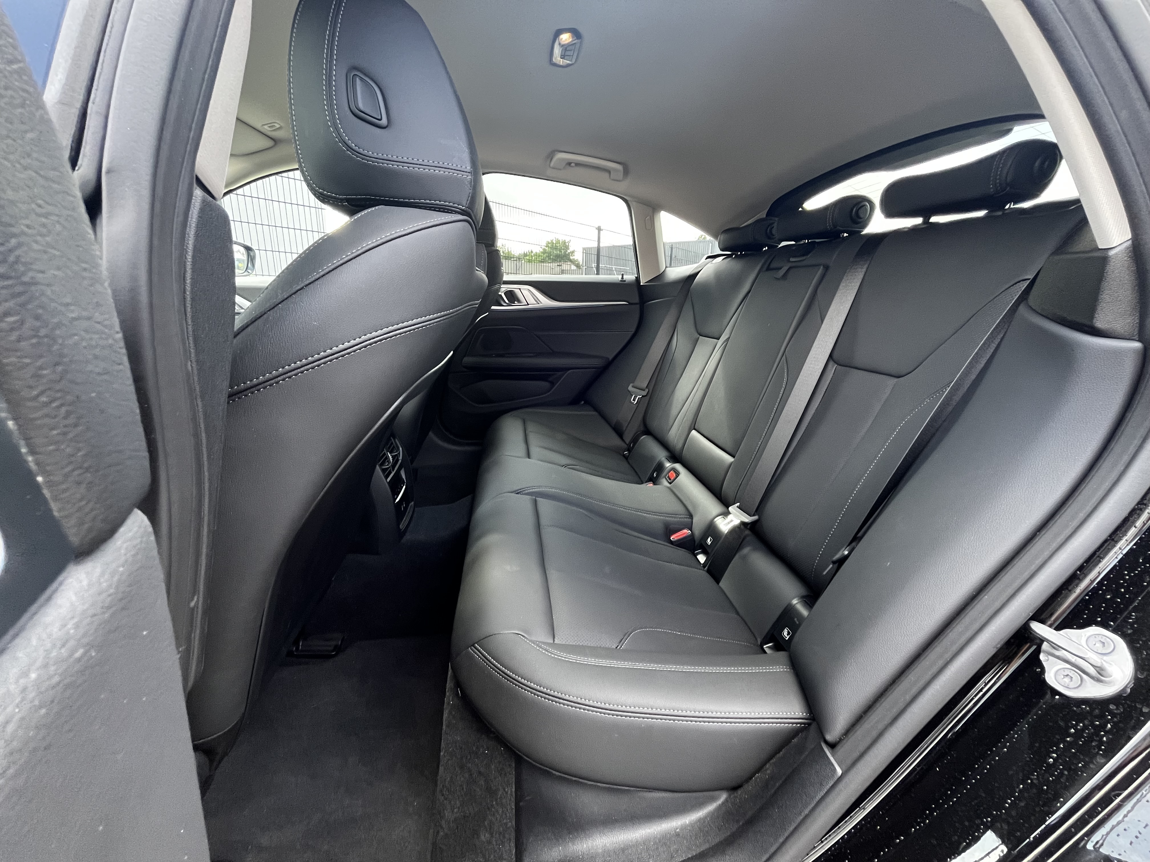 BMW i4 eDrive35 210kW \ 70 kWh foto 8