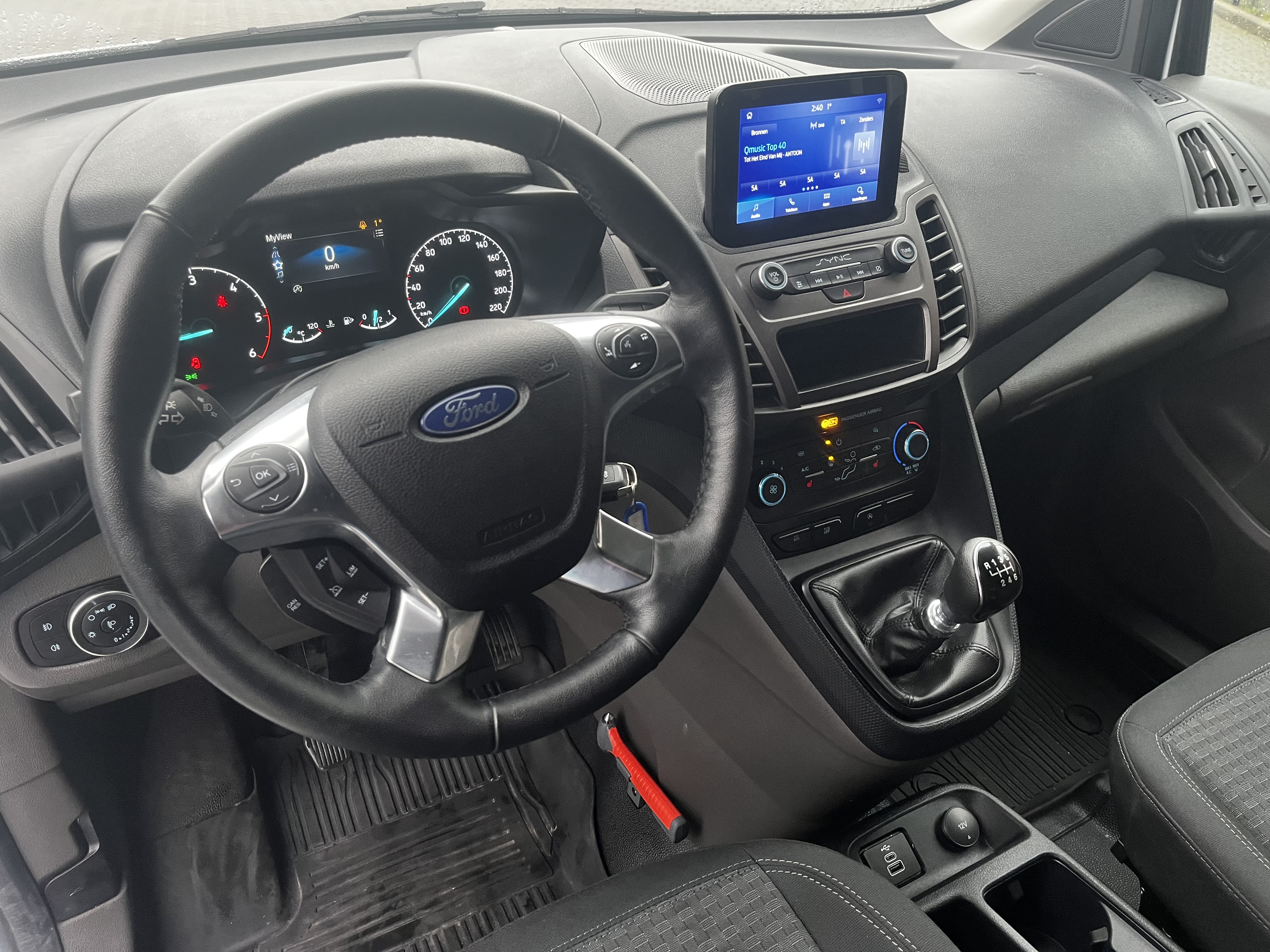 3x Ford Transit Connect  1.5 74kW Trend L2 GB foto 5