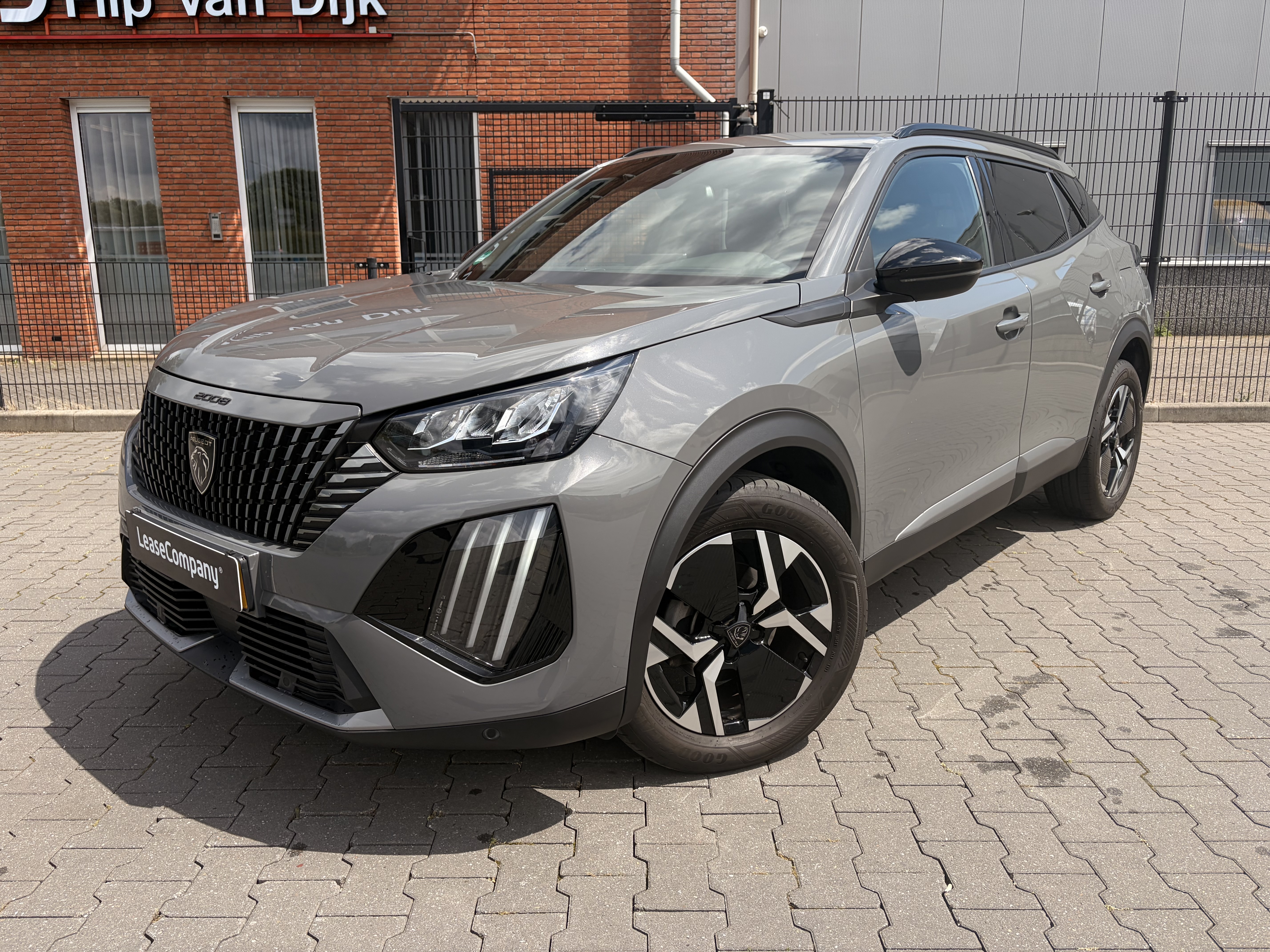 Peugeot 2008 Allure automaat | € 500 Overnamebonus