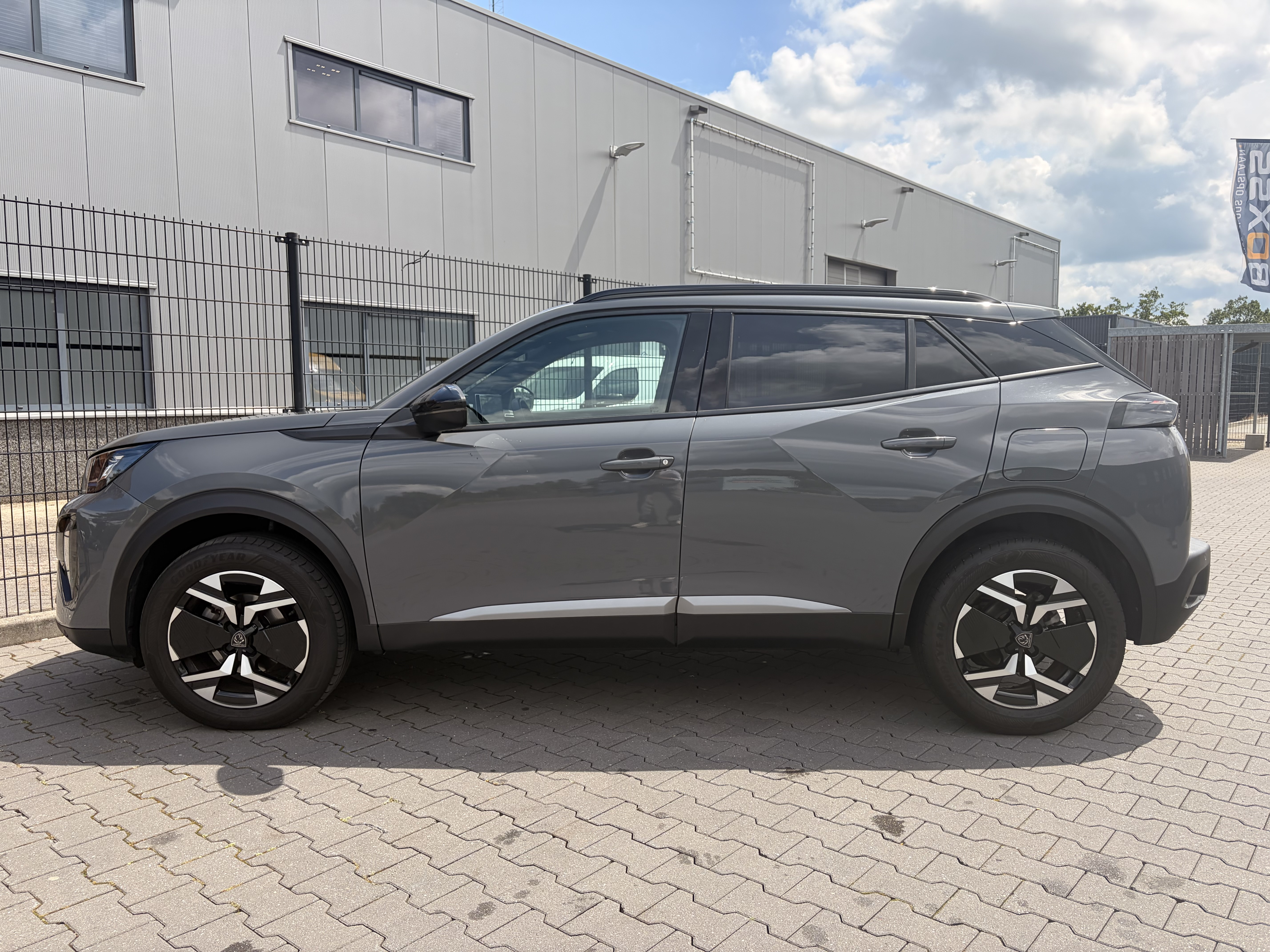 Peugeot 2008 Allure automaat | € 500 Overnamebonus foto 4