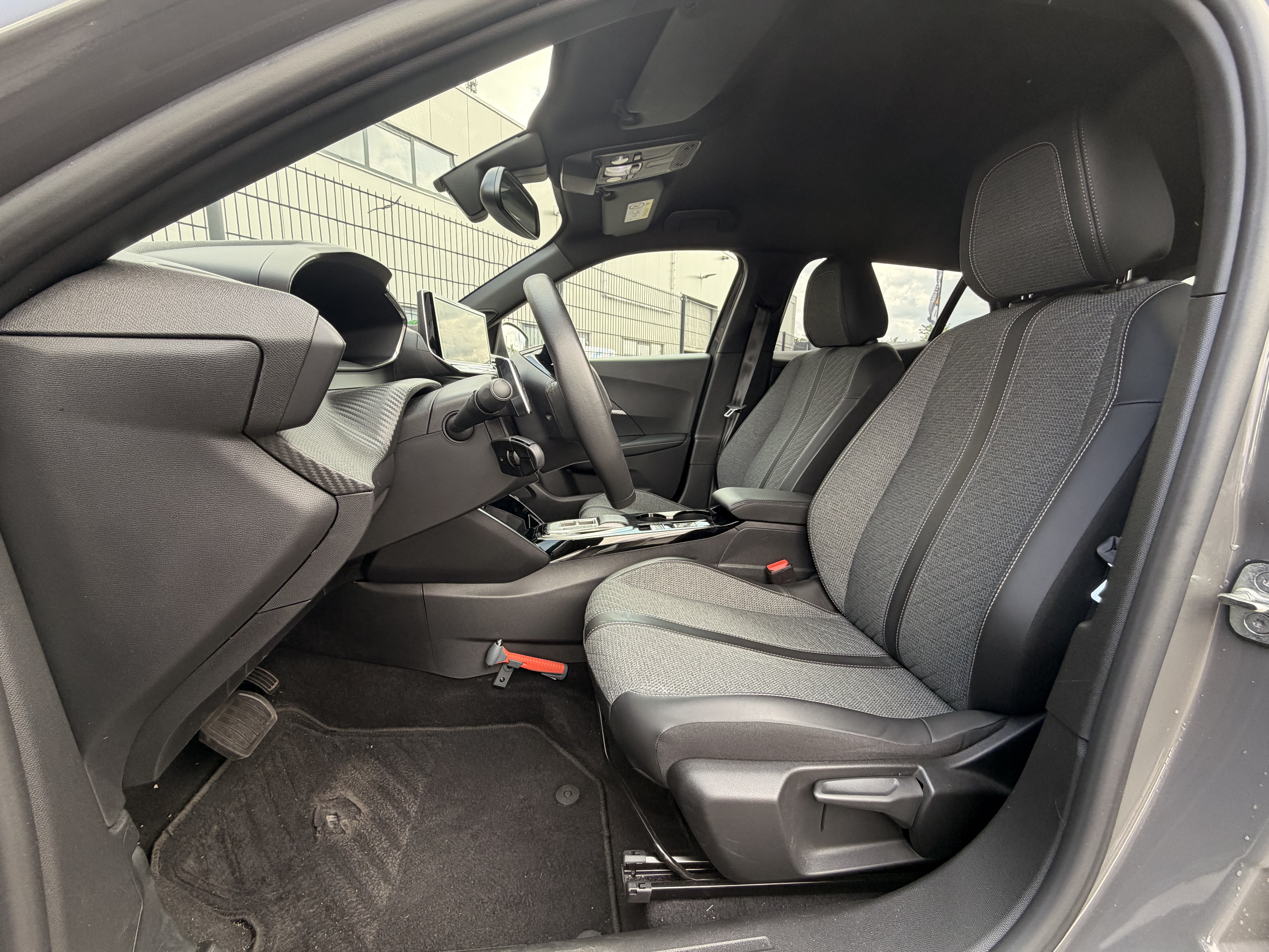 Peugeot 2008 Allure automaat | € 500 Overnamebonus foto 6