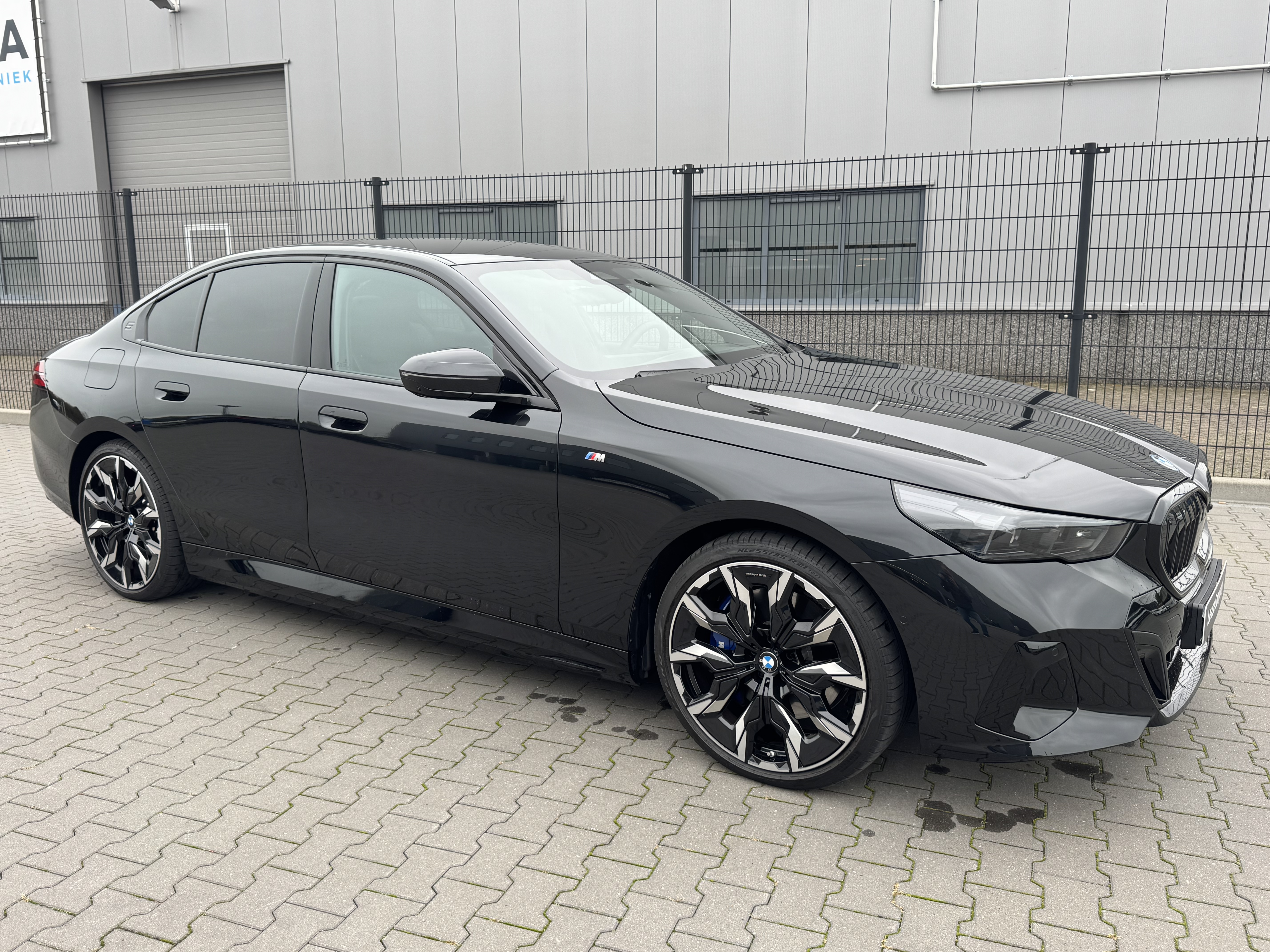 BMW I5 eDrive 40 250kW M SPORT EDITION