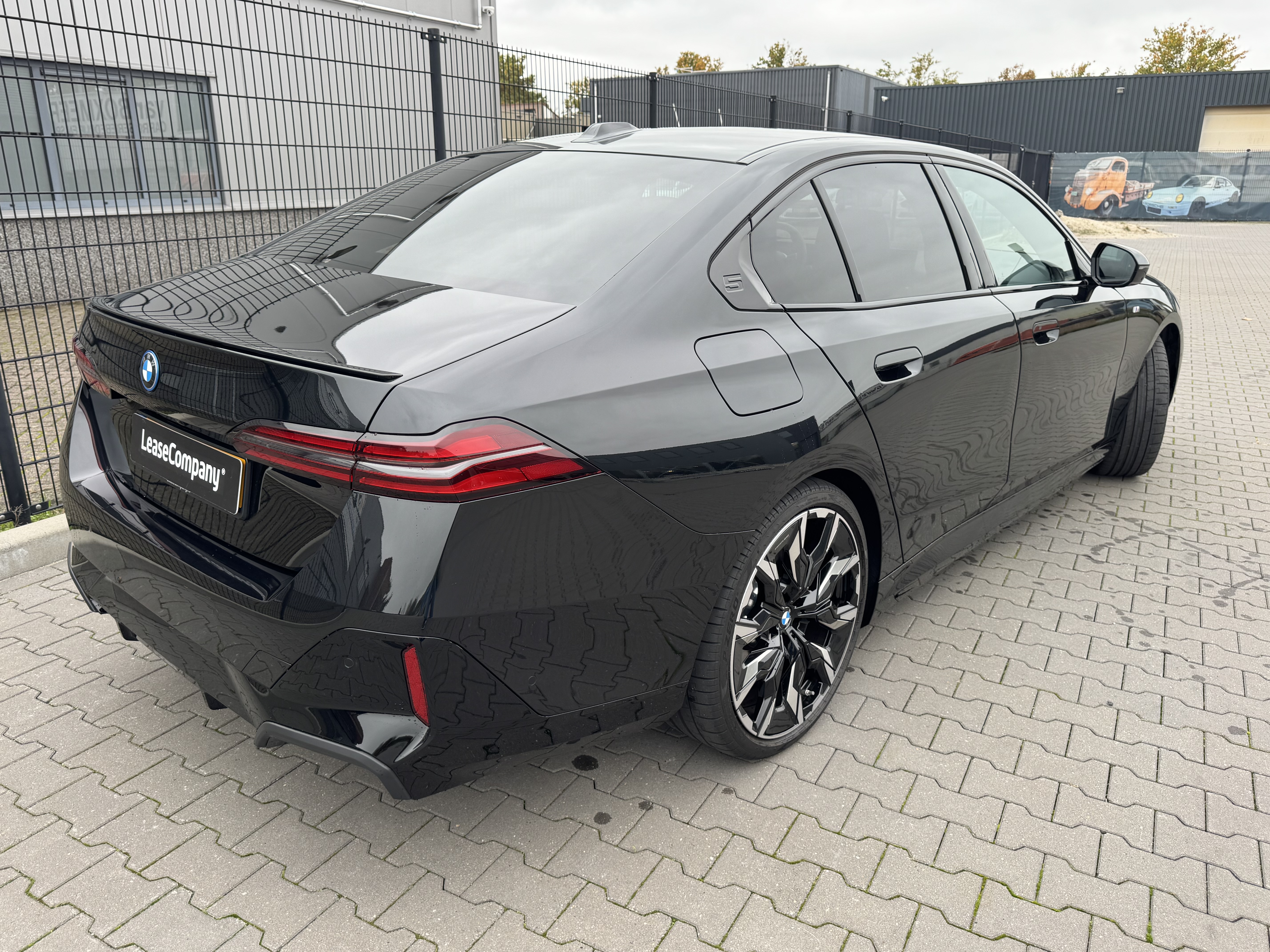 BMW I5 eDrive 40 250kW M SPORT EDITION foto 4