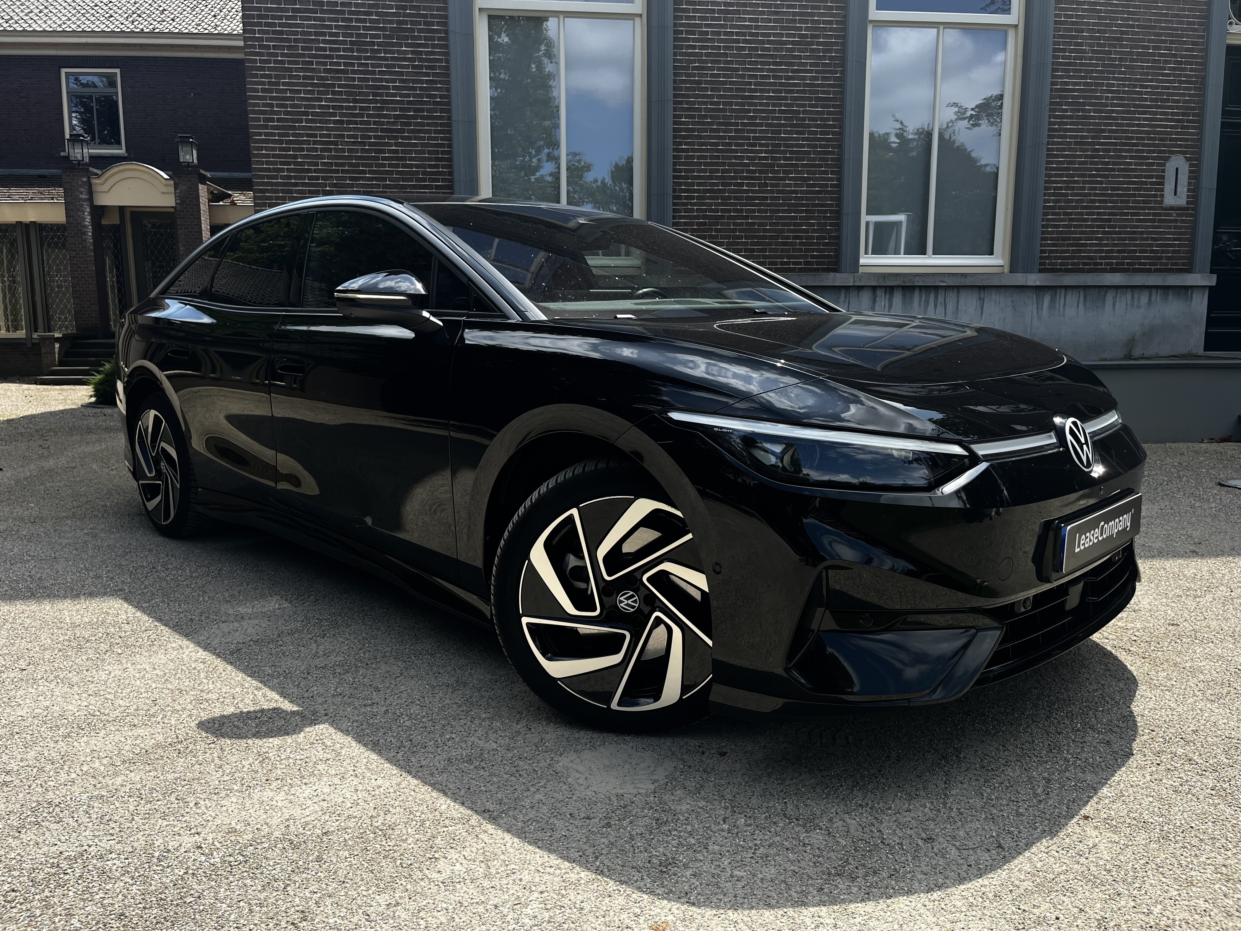 Volkswagen ID.7 210KW / 77KWH Pro Business foto 2