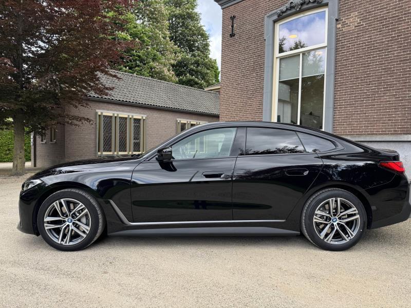 BMW i4 eDrive40 | Per direct beschikbaar | €2.000 Overnamebonus foto 5