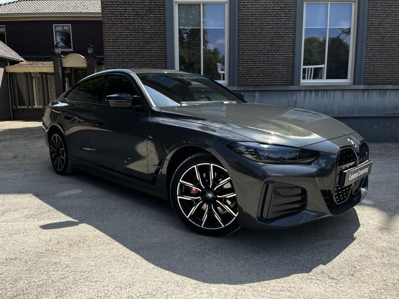 BMW i4 M50 | Per direct beschikbaar | €5.000 Overnamebonus foto 2