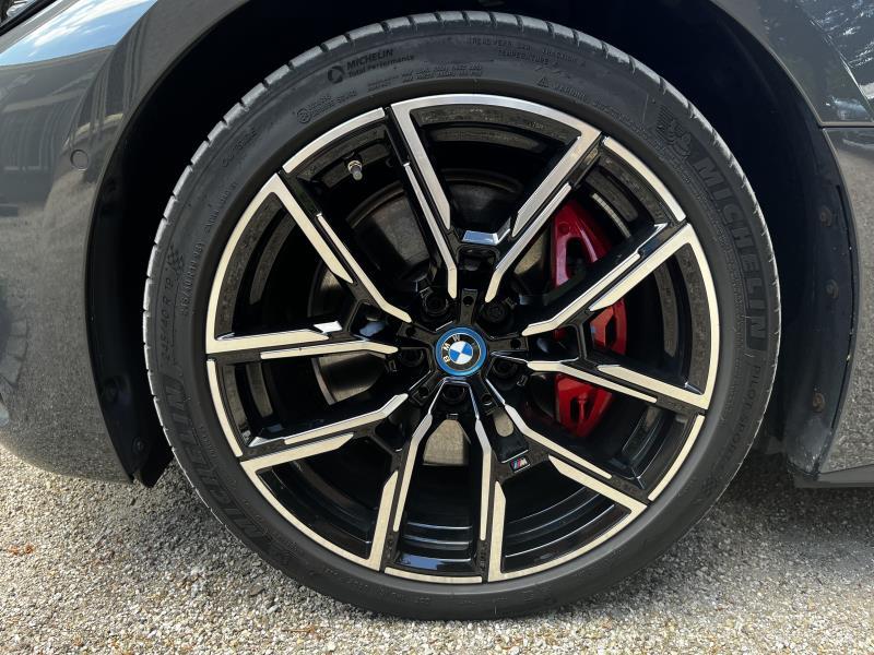 BMW i4 M50 | Per direct beschikbaar | €5.000 Overnamebonus foto 8