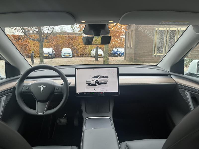 Tesla Model Y Standard Range RWD | per direct beschikbaar | 16% bijtelling foto 6
