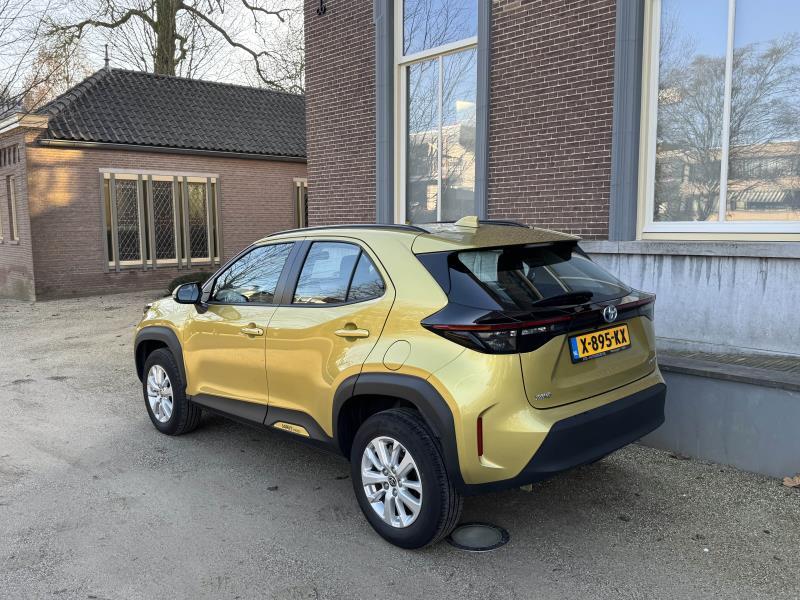 Toyota Yaris Cross Hybrid | Per direct beschikbaar | €3.000,- Overname foto 3