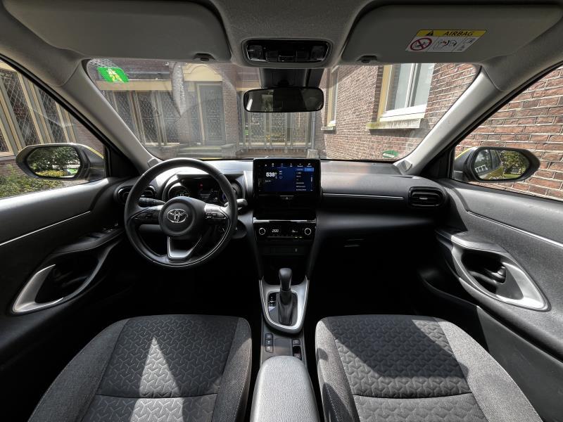 Toyota Yaris Cross Hybrid | Per direct beschikbaar | €3.000,- Overname foto 6