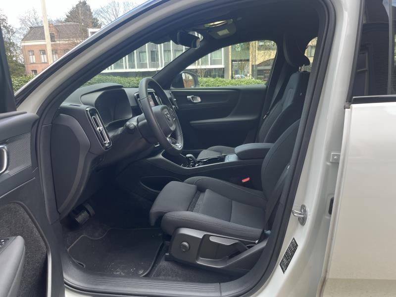 Volvo XC40 Recharge | per direct beschikbaar | €2.500 Overnamebonus foto 7